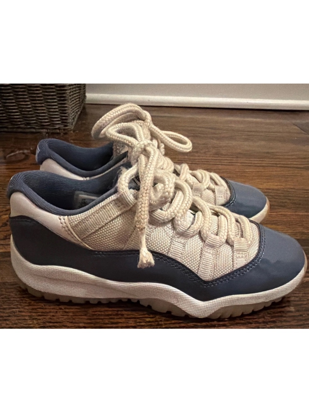Jordan 11 Retro Low Shoes Youth Diffused Blue Basketball FV5116-104 Size 13C